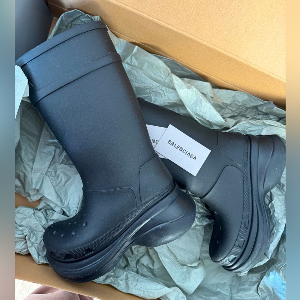 Authentic barley used Balenciaga Croc boots